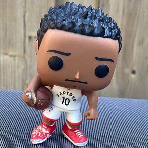 Limited Edition Demar Derozan Toronto Raptors Canada Exclusive Funko Pop NBA